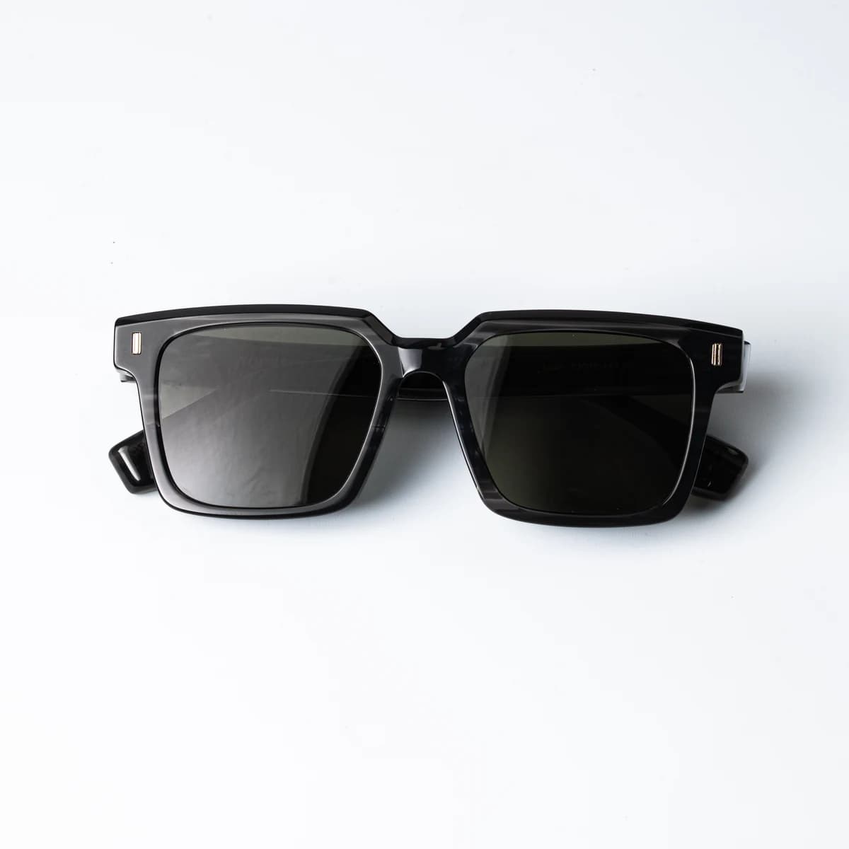 Loen C6 Striped Green Tint — image 1 of 5